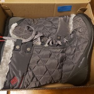 Columbia Snow Boots